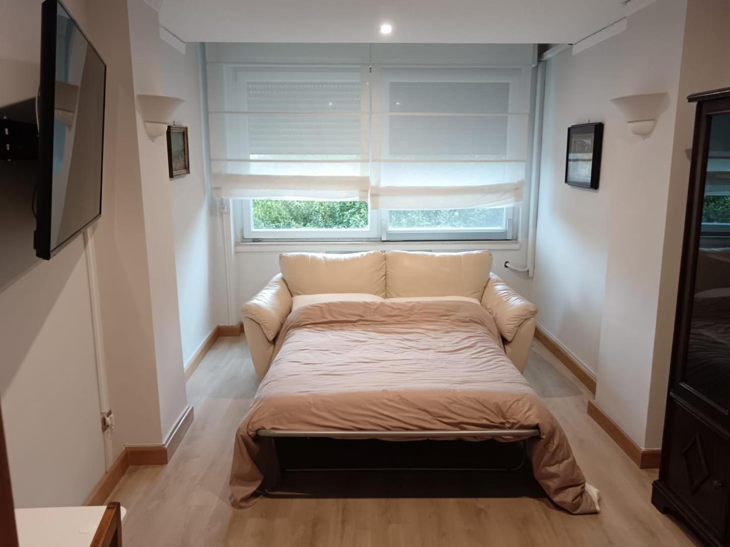 Peter's Flat Naples